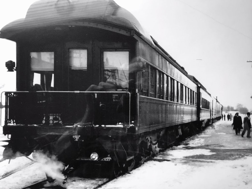 Last passenger train leaving Sault Ste. Marie